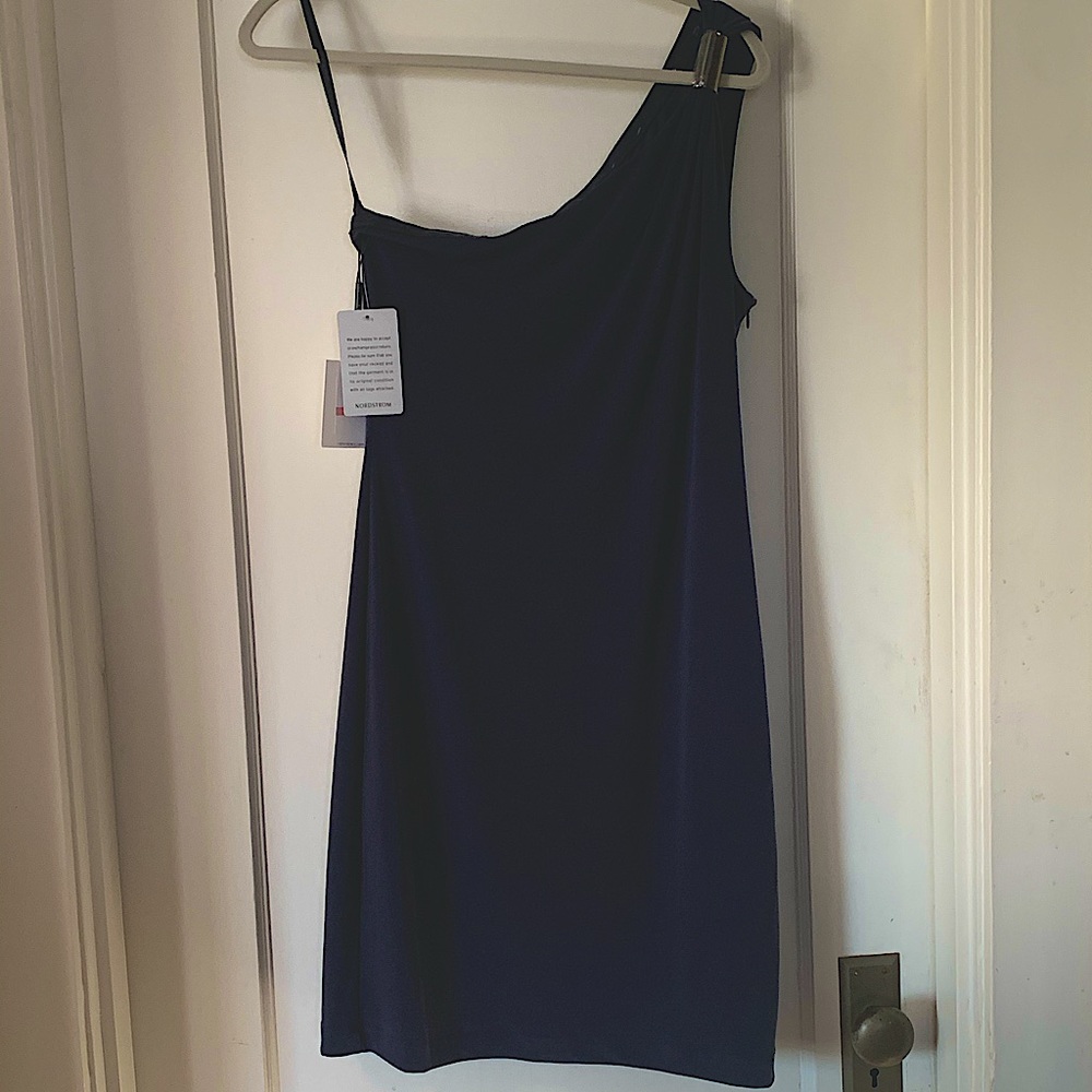 One shoulder body con midi dress